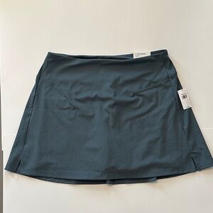 Old Navy A-Line Athletic Skort in Dark Teal